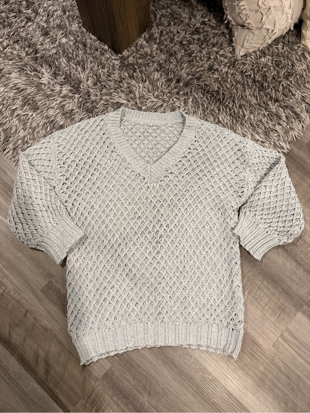 SHEIN Light Gray Knit V-Neck Sweater